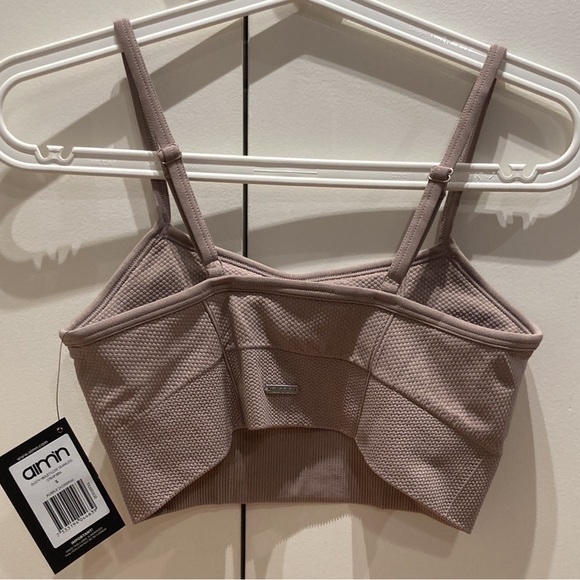 Aimn comfy sweatshorts & luxe seamless sports bra set! - Picture 5 of 7